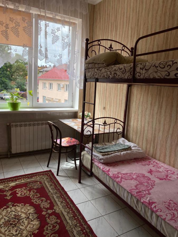 Centre Hostel Mukaçeve Dış mekan fotoğraf
